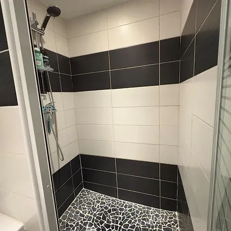 Apartment Poppyspot By Nomadk Ex Chez Jose Albert